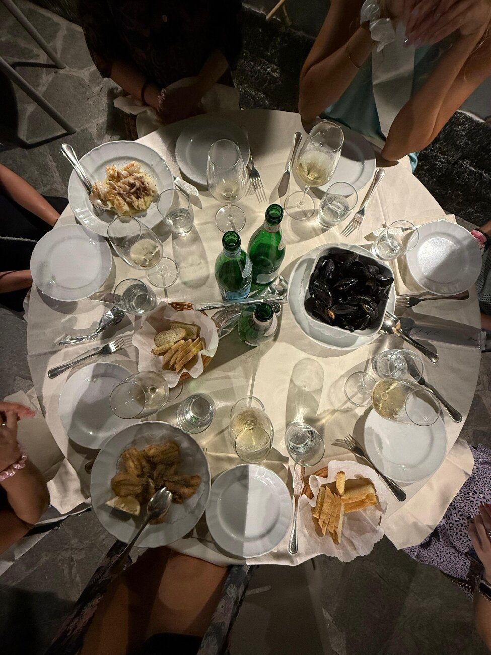 Tavolata di pesce al Ristorante Antonio